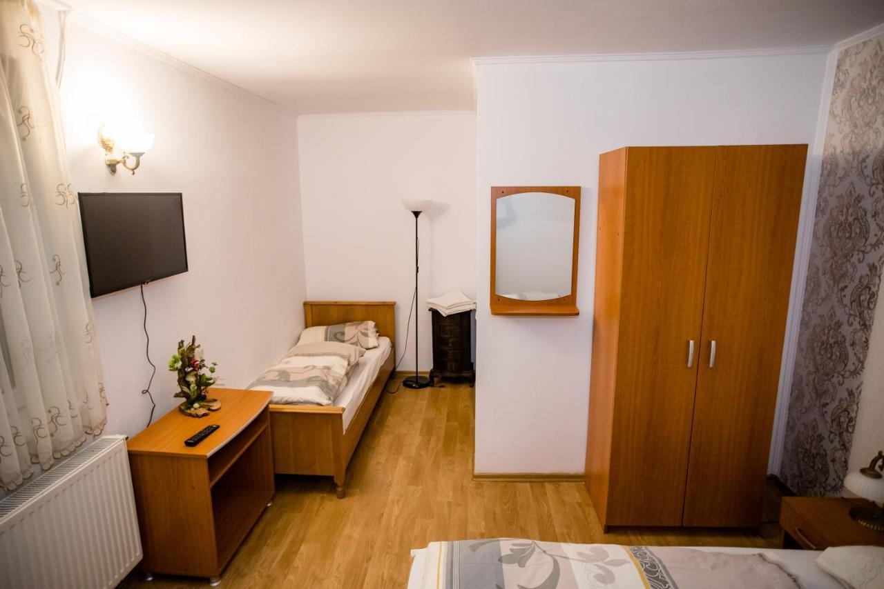 Hotel Marion Poiana Dumbraveni  المظهر الخارجي الصورة